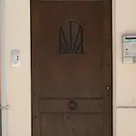 White House Apartment *
