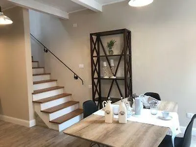 White House * Cagliari